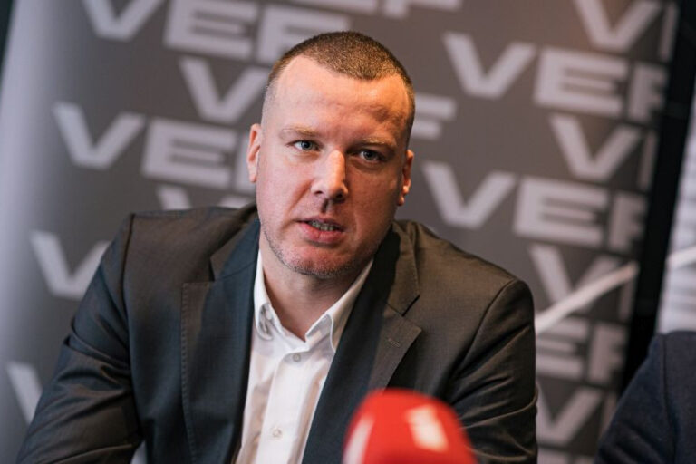 Gatis Jahovičs, Basketbolazinas.com