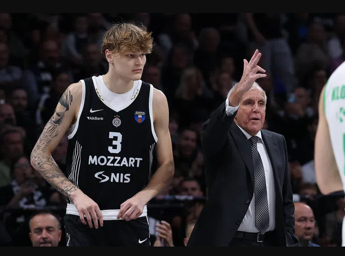 Mīka Mūrinens, Basketbolazinas.com