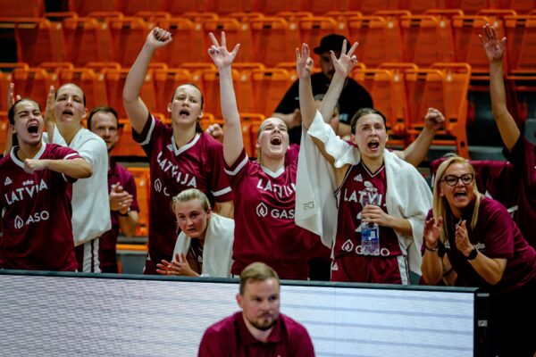 Latvijas sieviešu basketbola izlase, Basketbolazinas.com